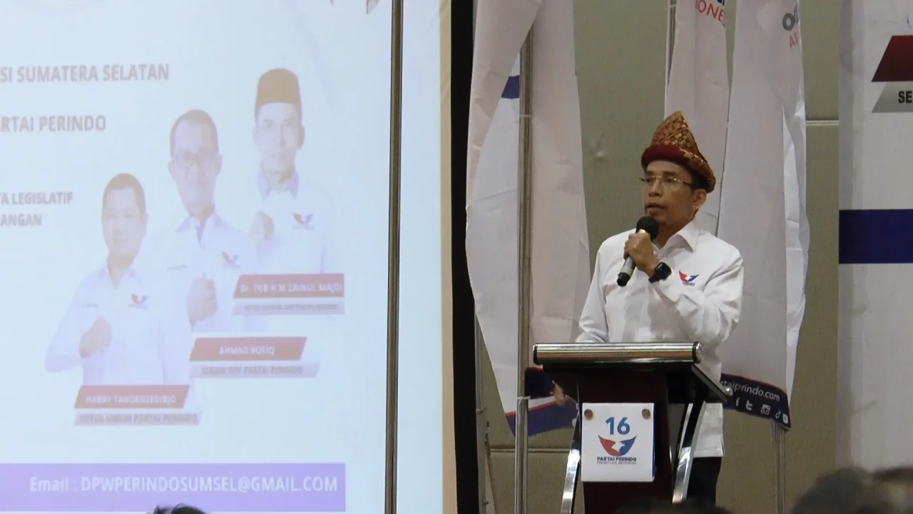 TGB Zainul Majdi Hadiri...