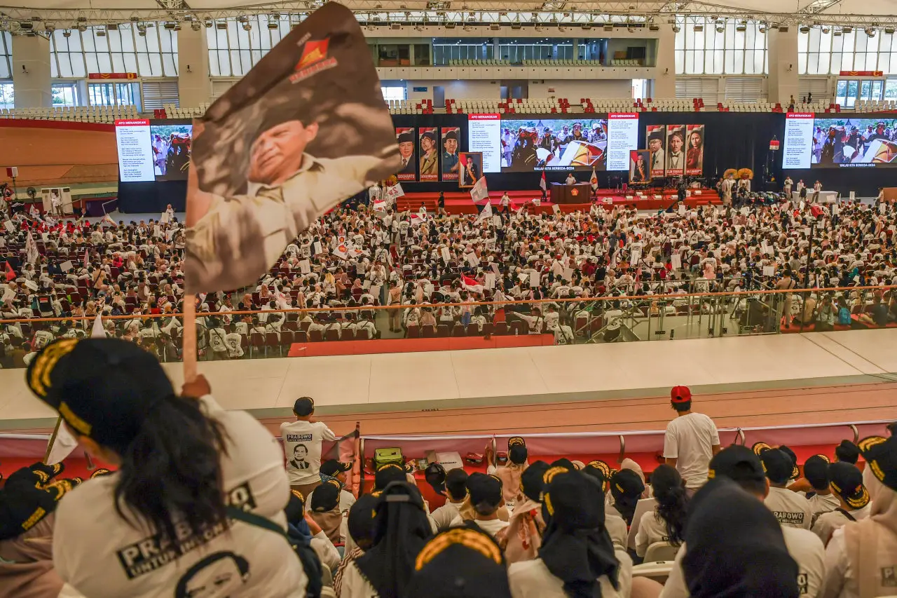 Prabowo Subianto Hadiri...