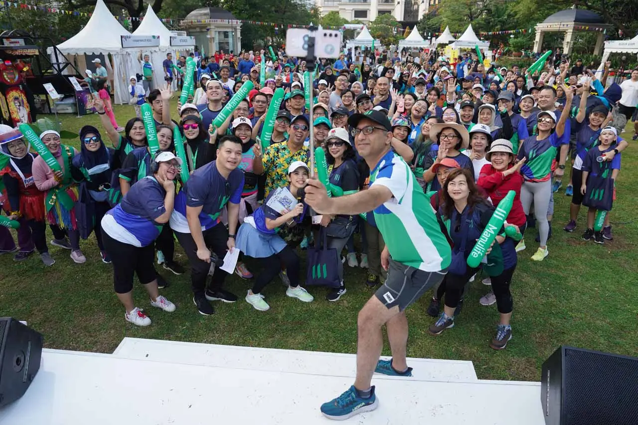Manulife Gelar Fun Walk...