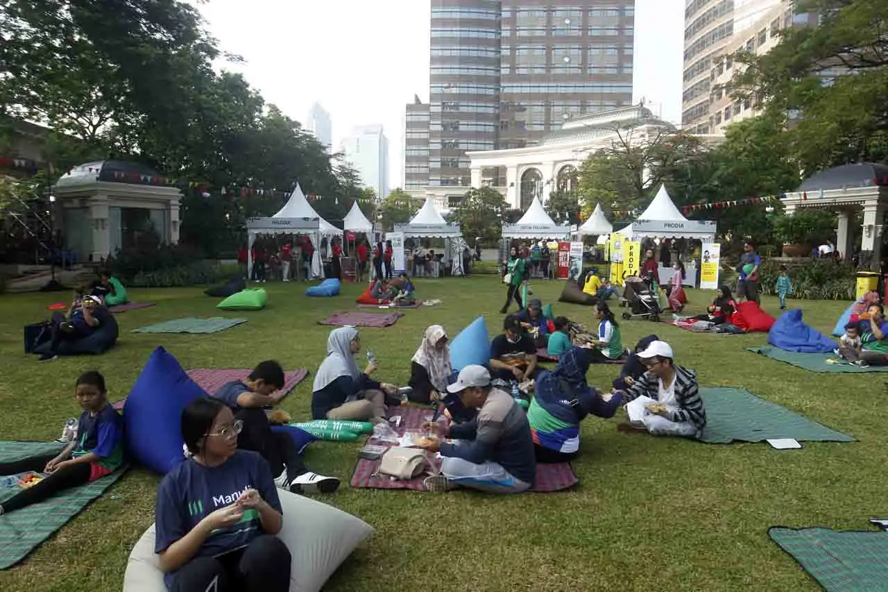 Manulife Gelar Fun Walk...