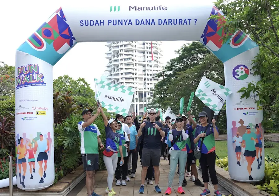 Manulife Gelar Fun Walk...