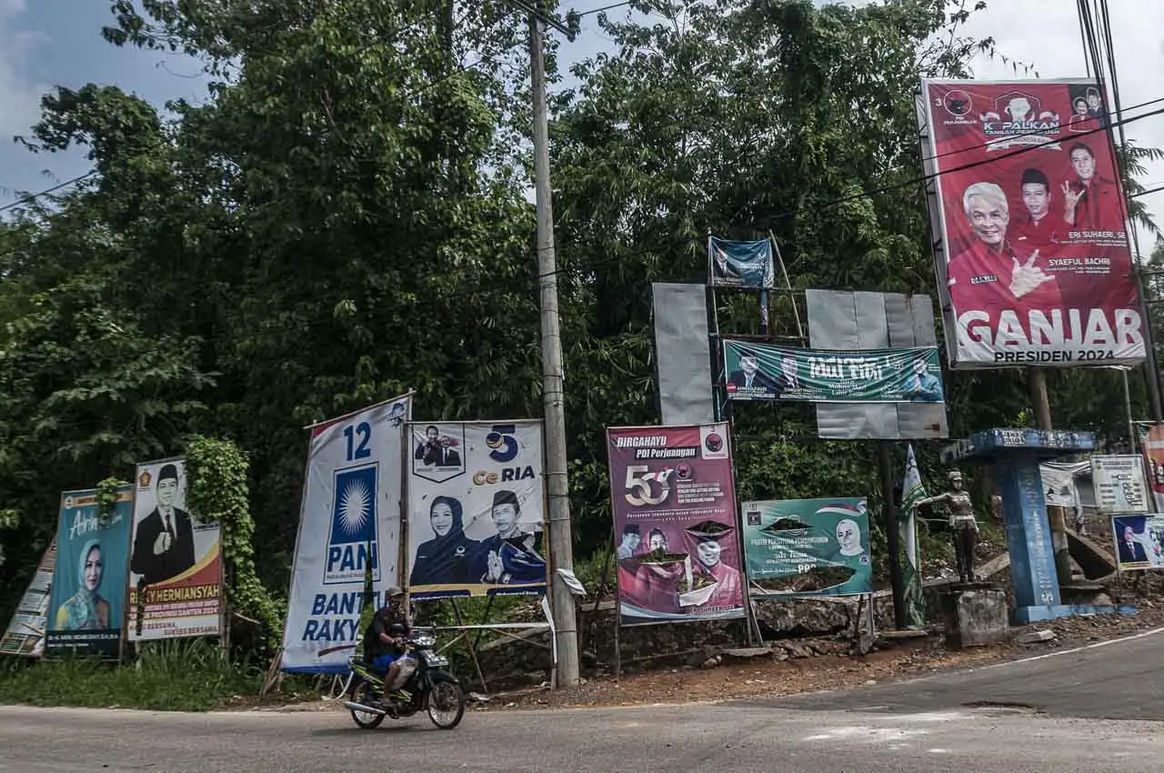 Pemasangan Alat Peraga...