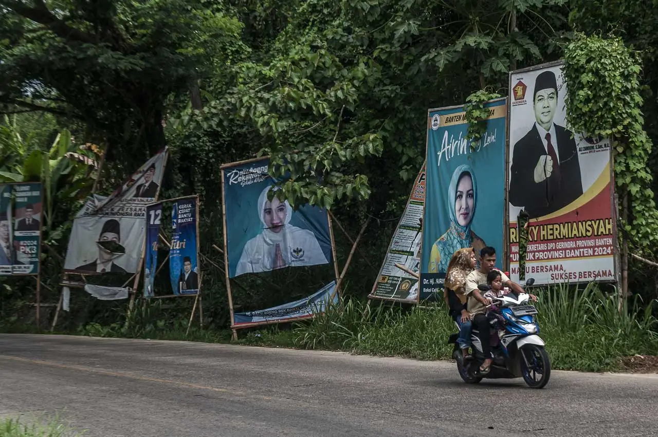 Pemasangan Alat Peraga...