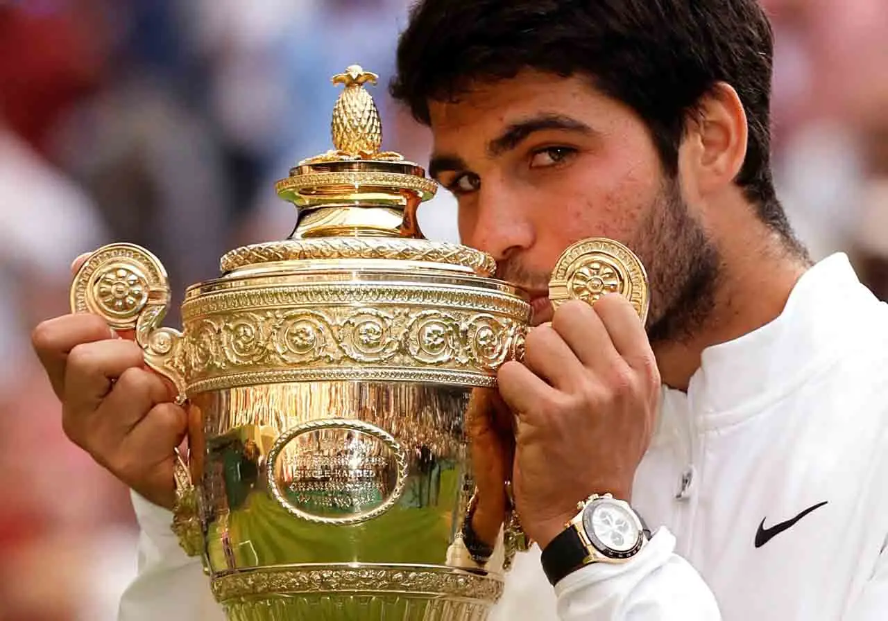 Tumbangkan Djokovic,...