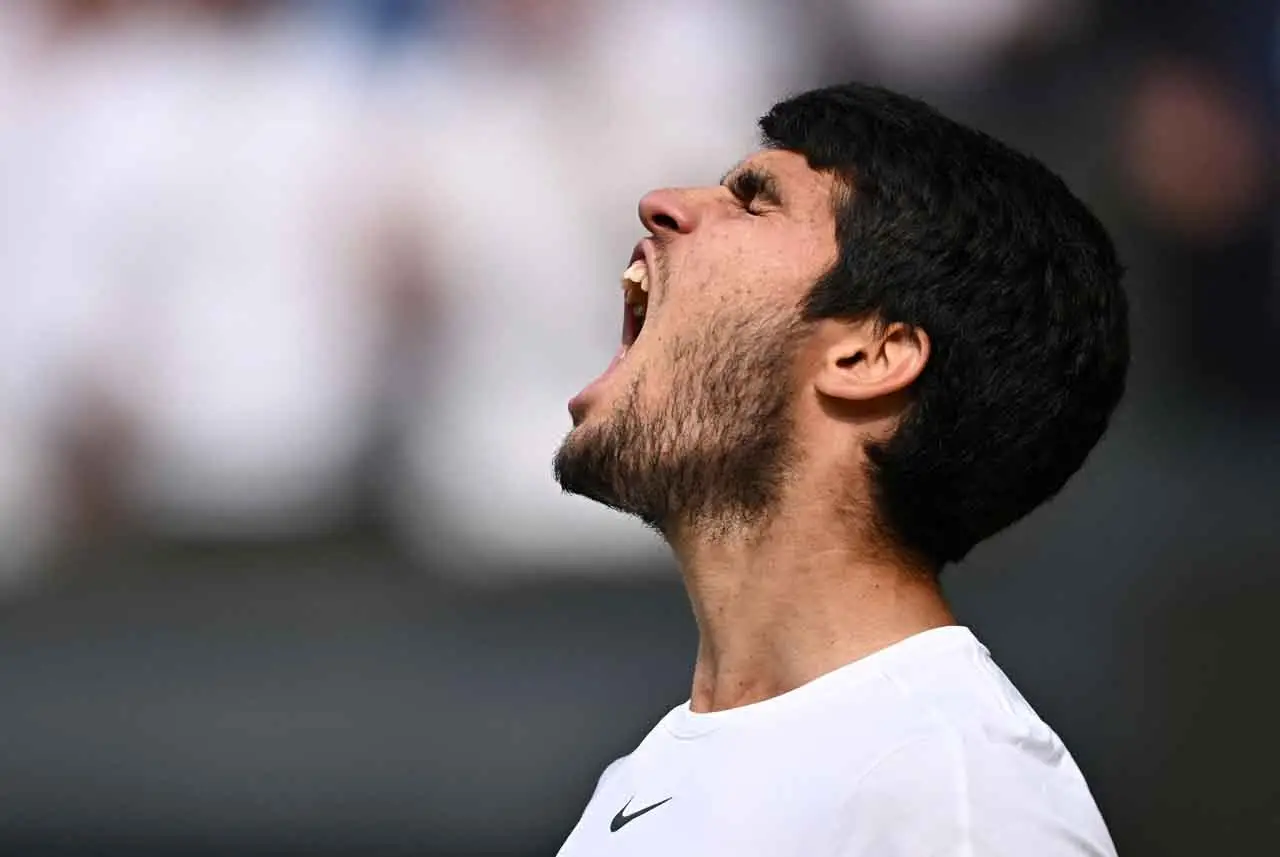 Tumbangkan Djokovic,...