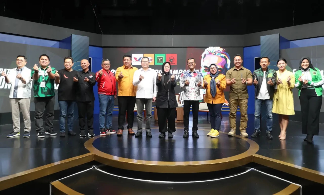 HT Berikan Pengarahan...