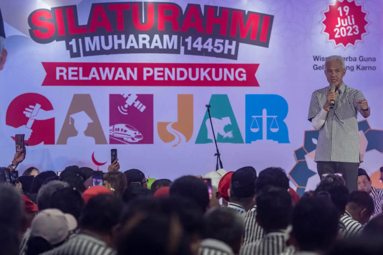 Ribuan Relawan Ganjar...