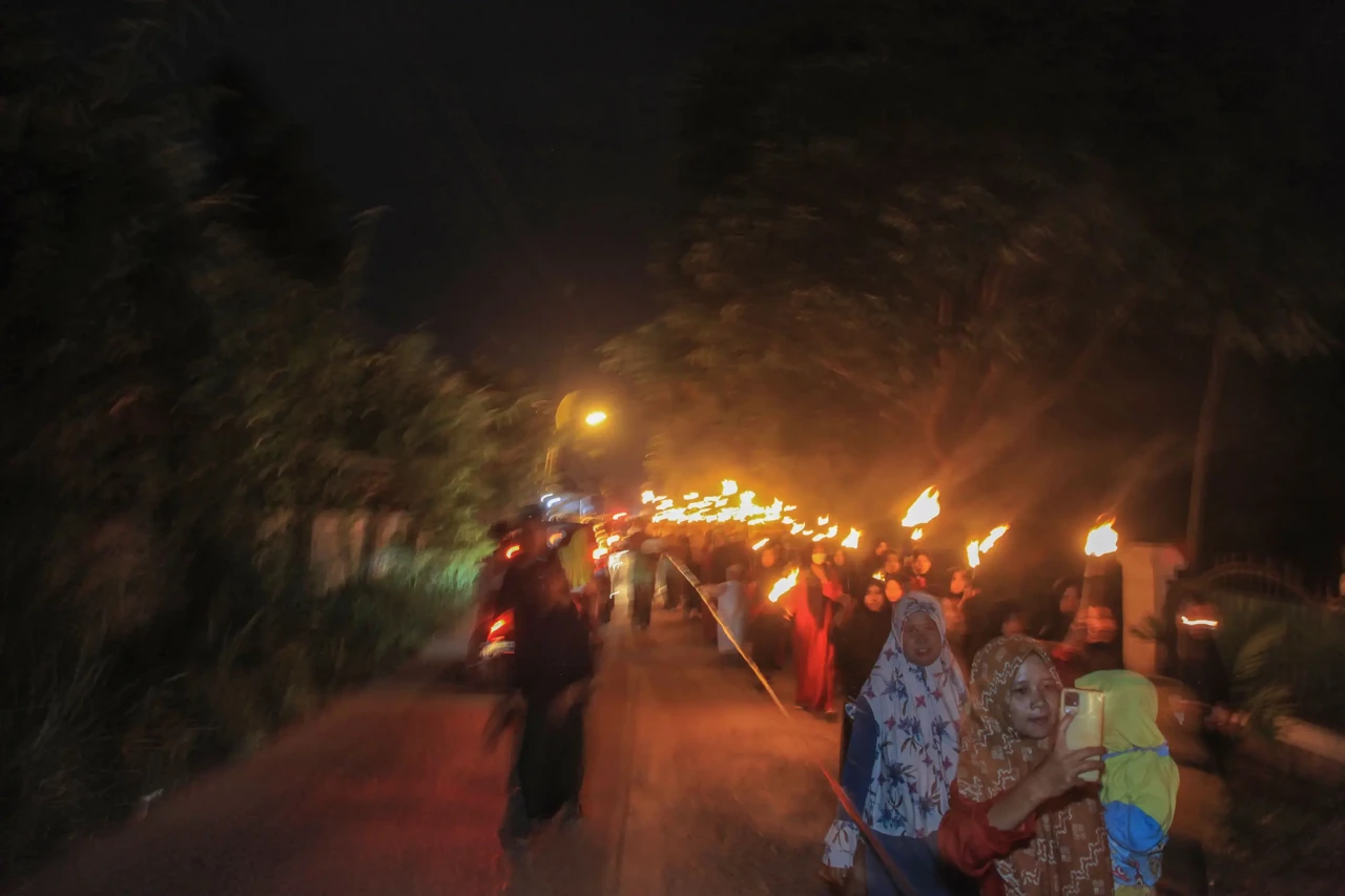 Potret Keseruan Pawai...