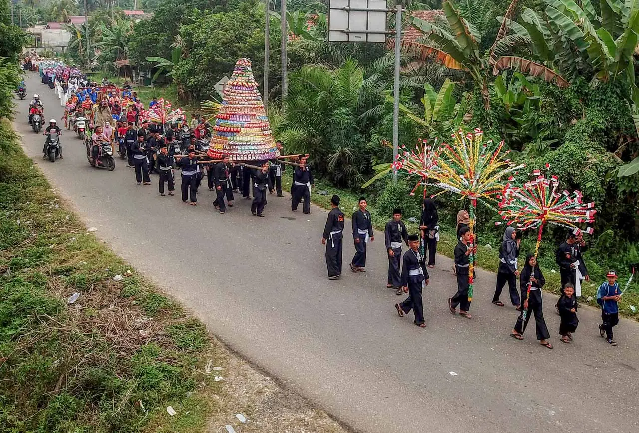 Pawai Grebeg Suro di...
