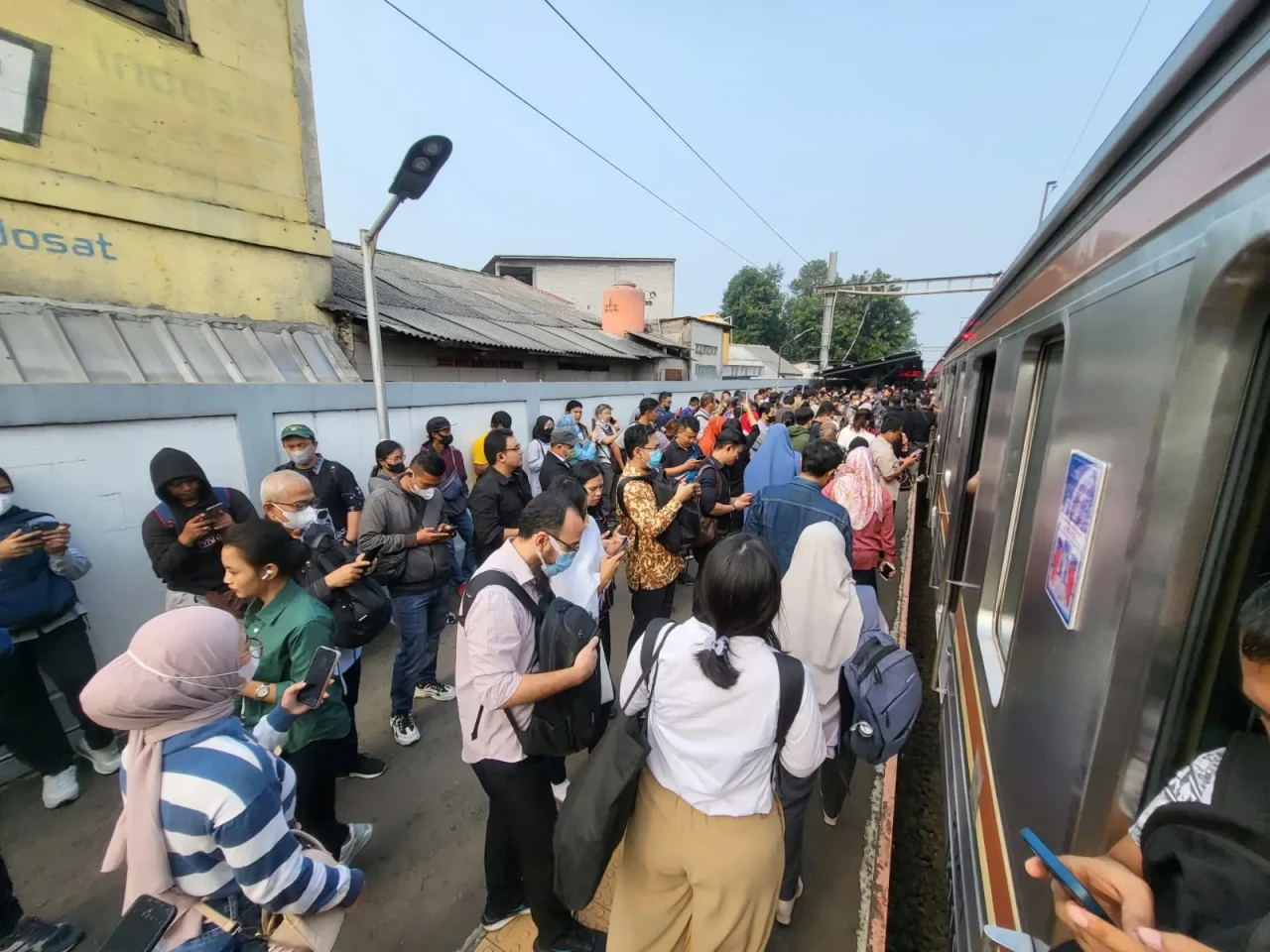 Imbas Kecelakaan Truk...