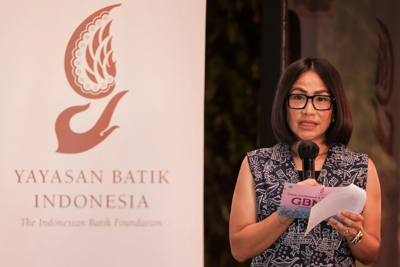 Majukan Industri Batik...