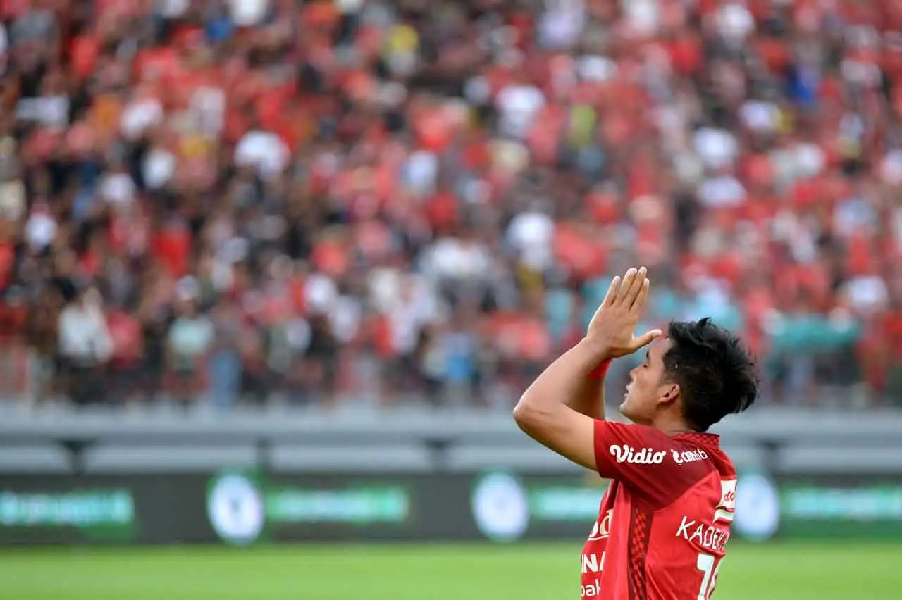 Bali United Kalahkan...