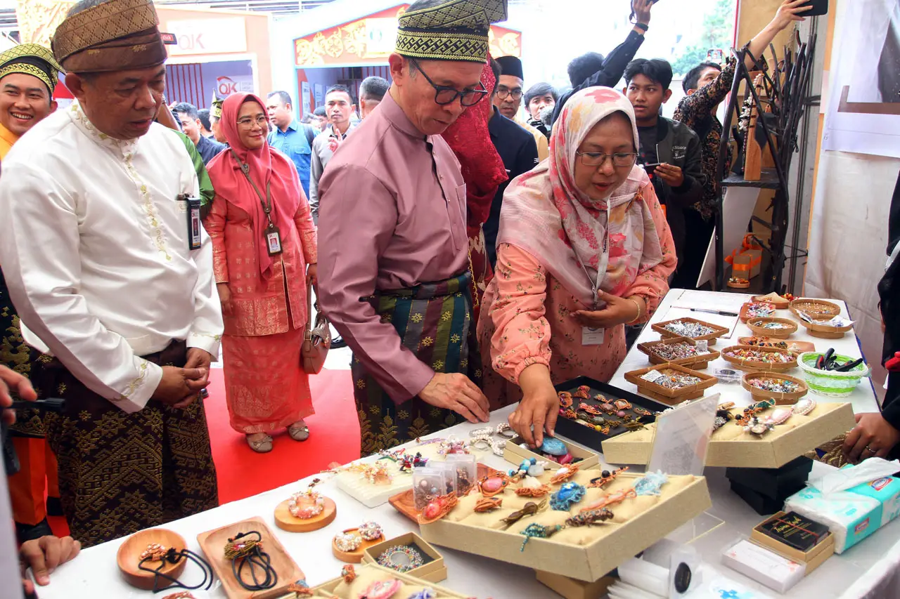 Gerakan Nasional Bangga...