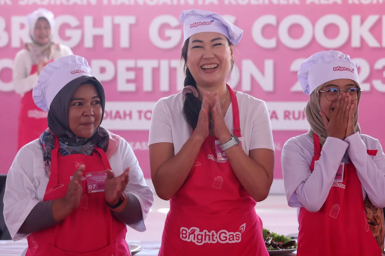 Keseruan Bright Gas...