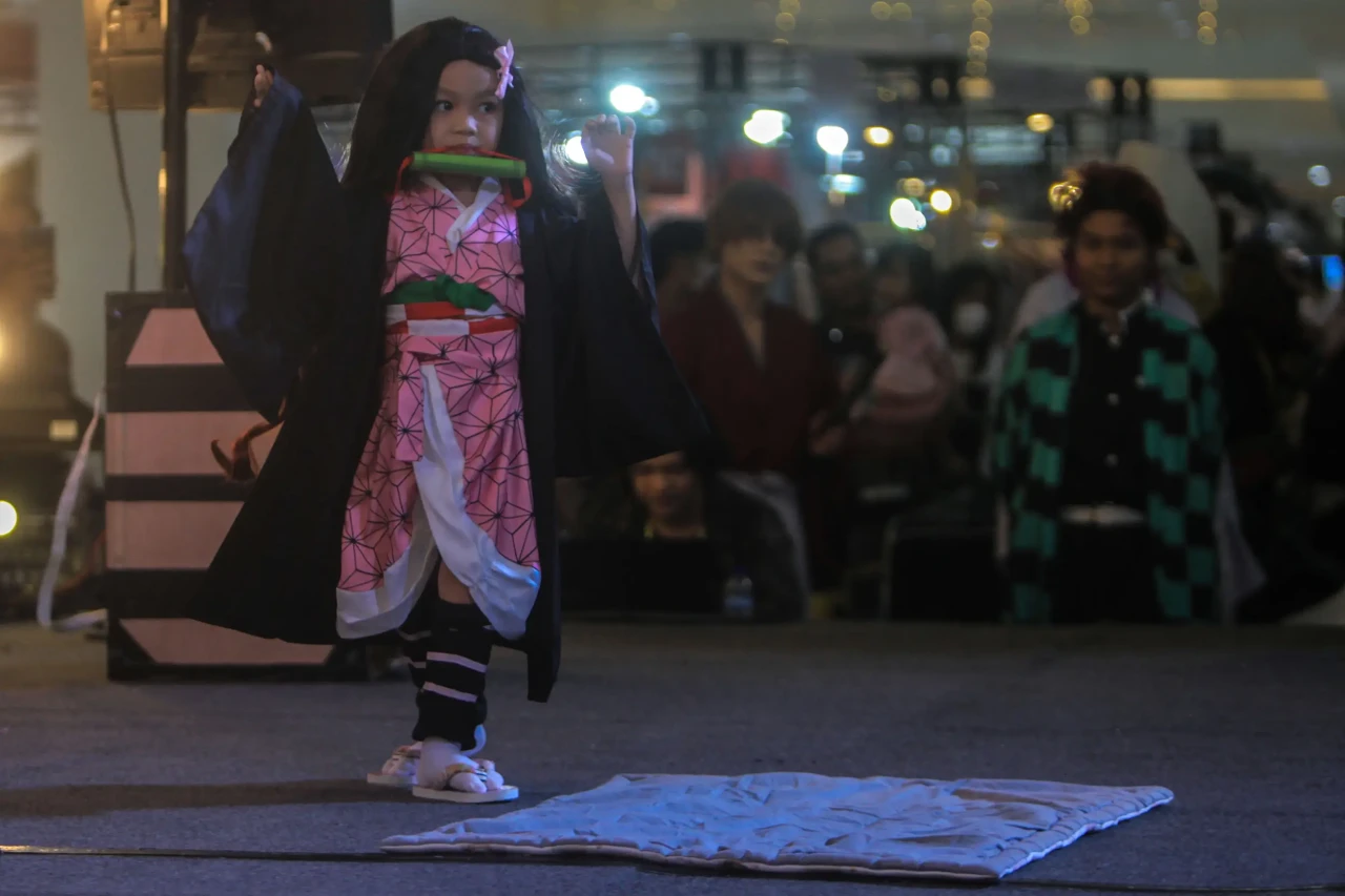 Potret Aksi Cosplayer...