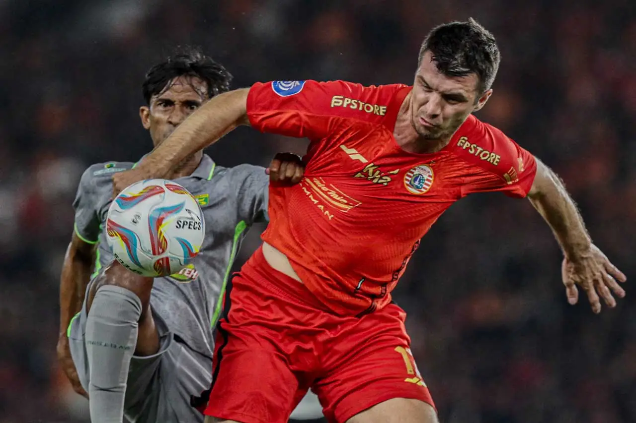 Persija vs Persebaya:...