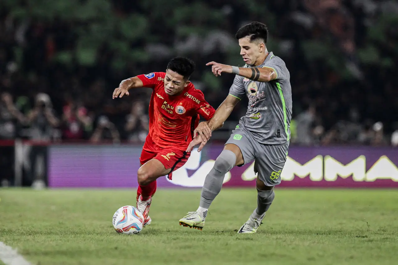 Persija vs Persebaya:...