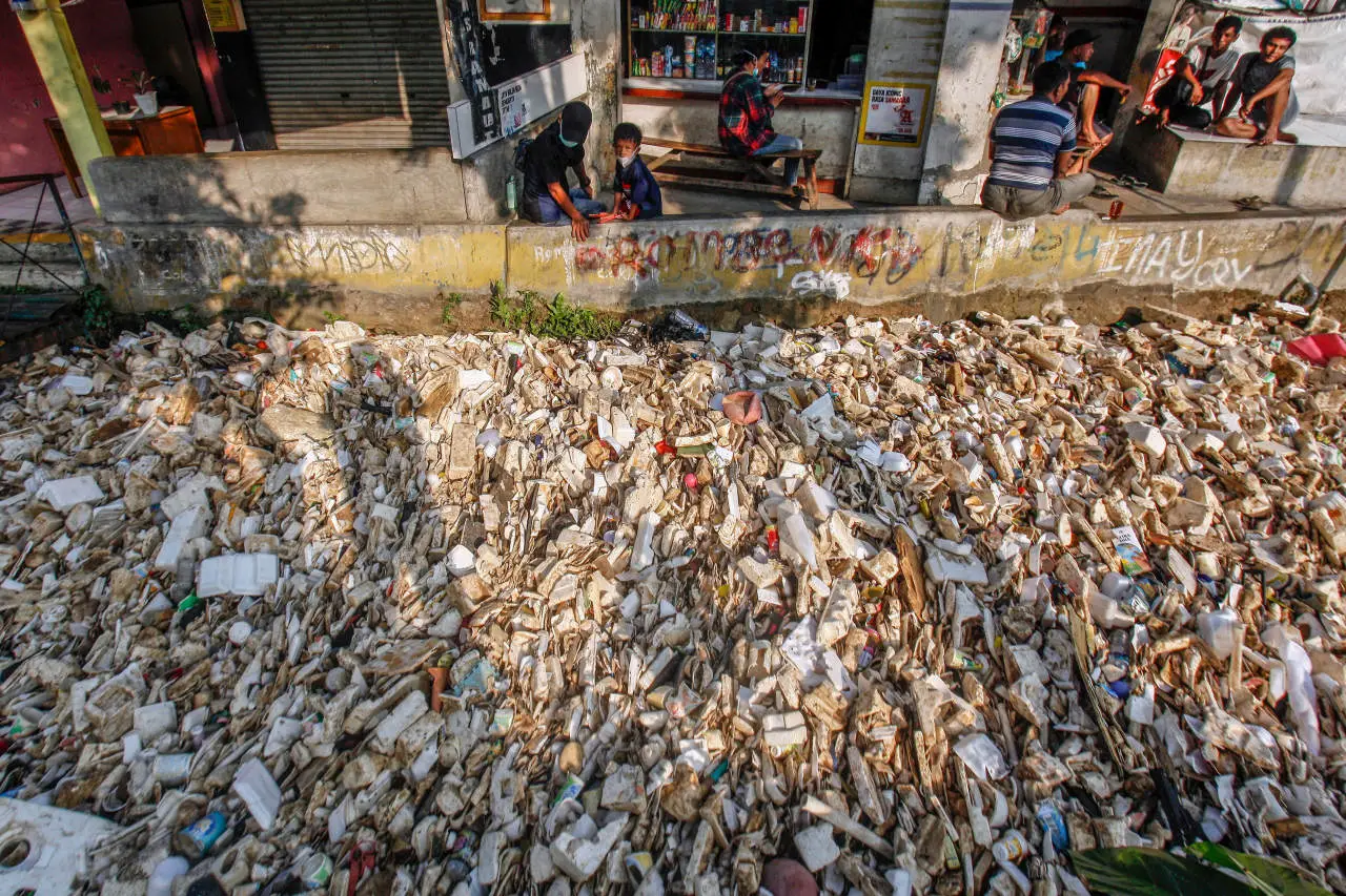Duh! Sampah Menumpuk...