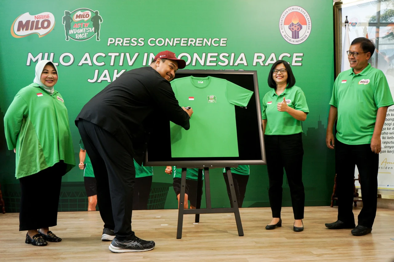 Menpora Dito Dukung...