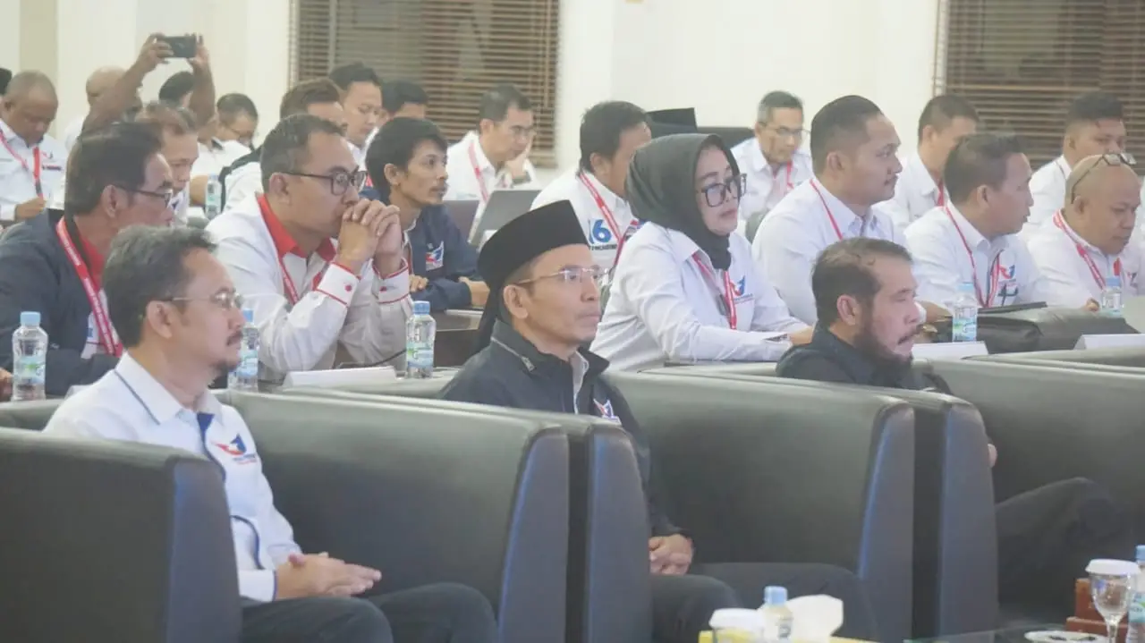 Kader Perindo Ikuti...
