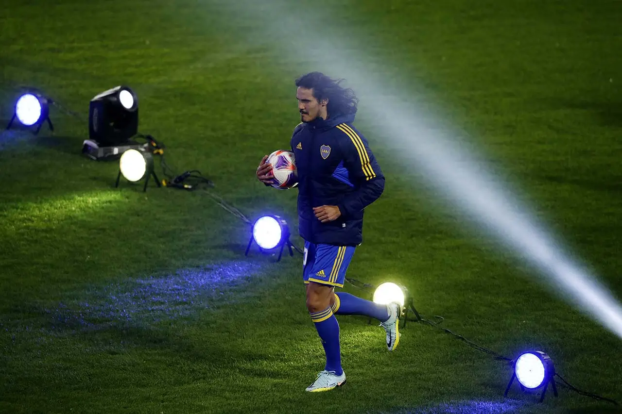 Pesta Megah Sambut Edinson...