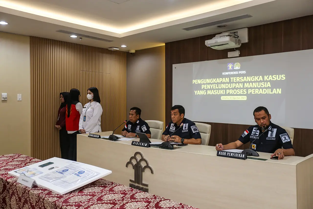 Ini Sosok Tersangka...