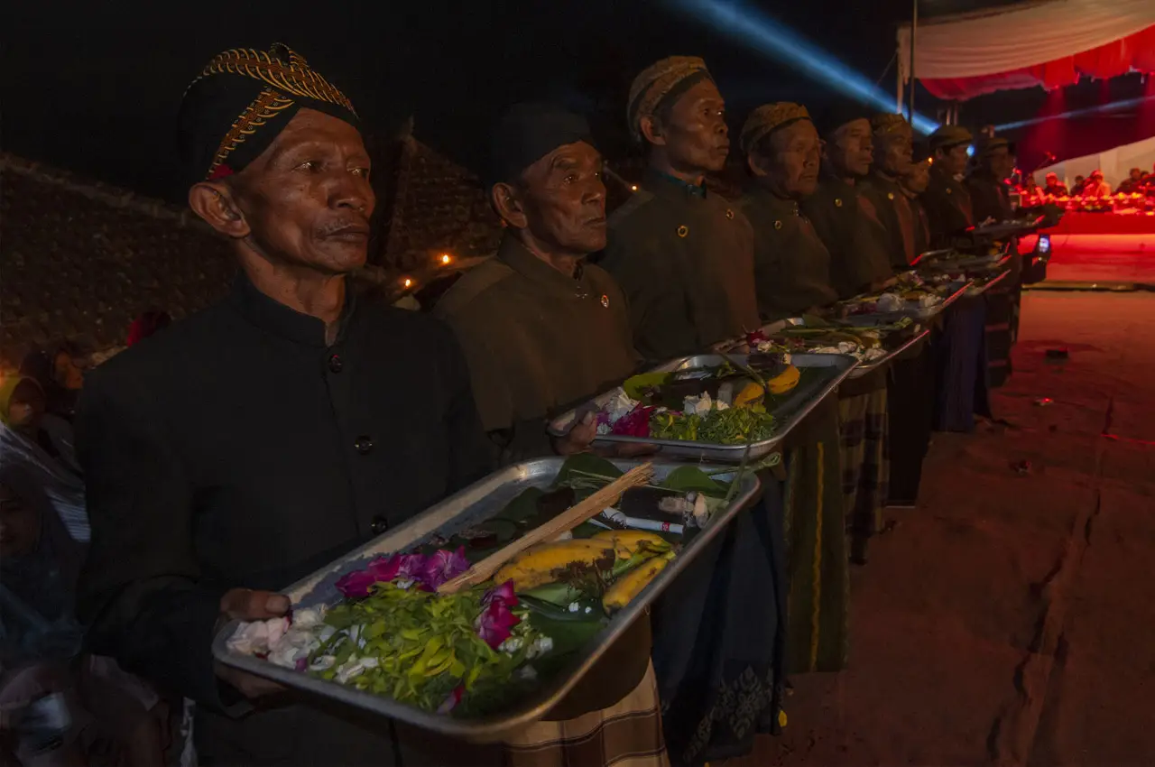 Ritual Panen Tembakau...