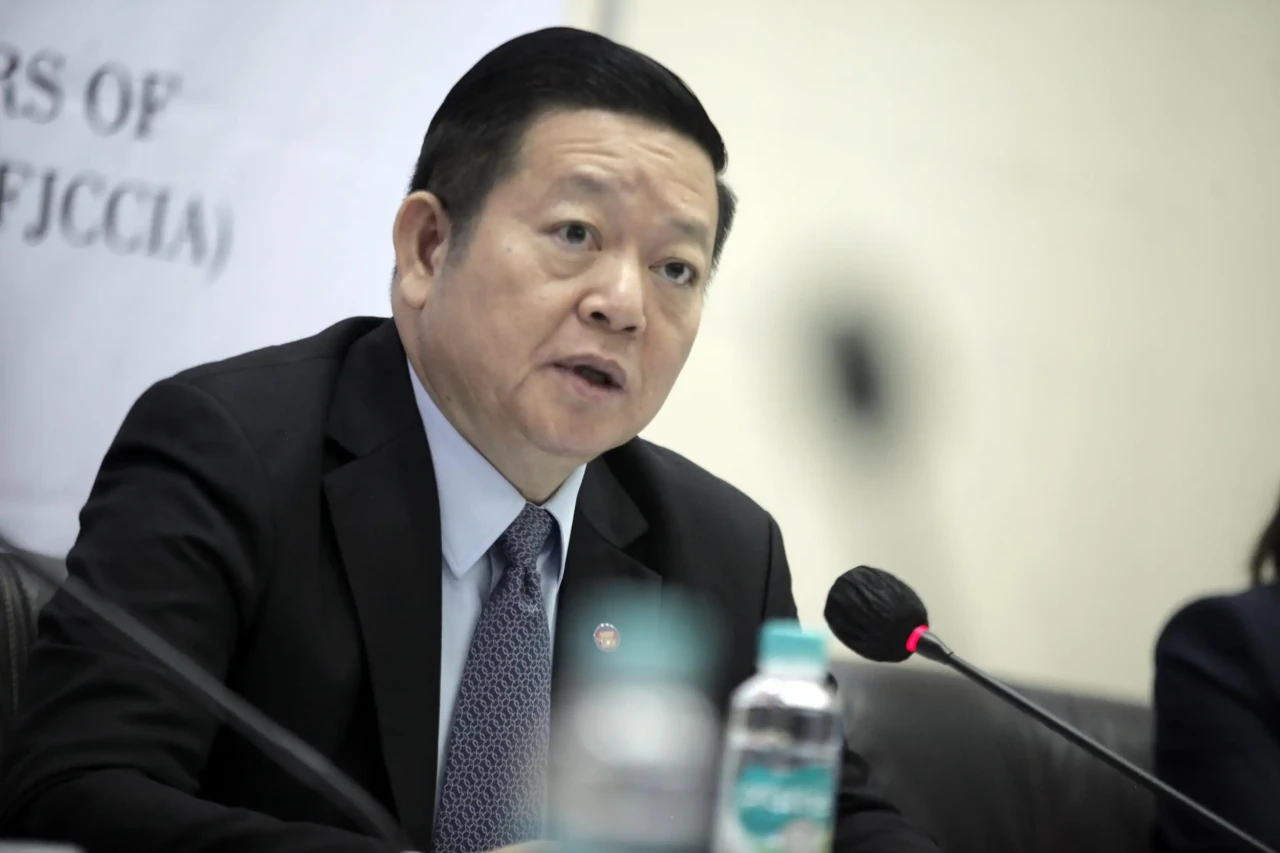 Sekjen ASEAN Gelar Dialog...
