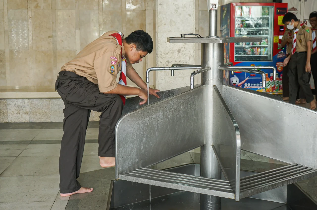 Inisiasi Program Water...