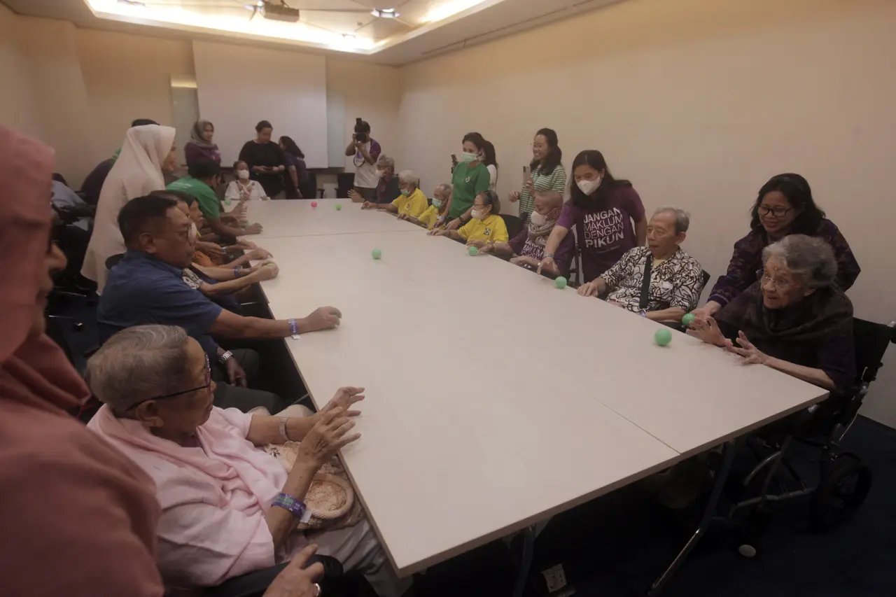 Unika Atma Jaya Dukung...
