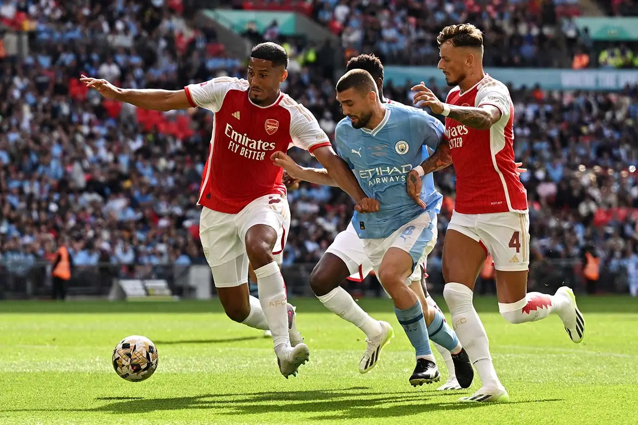 Turun Minum, Arsenal...