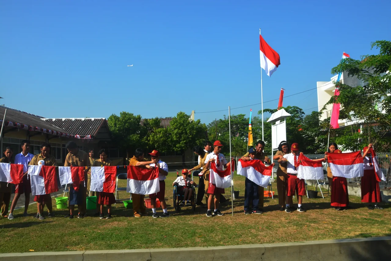Momen Mengharukan Siswa...