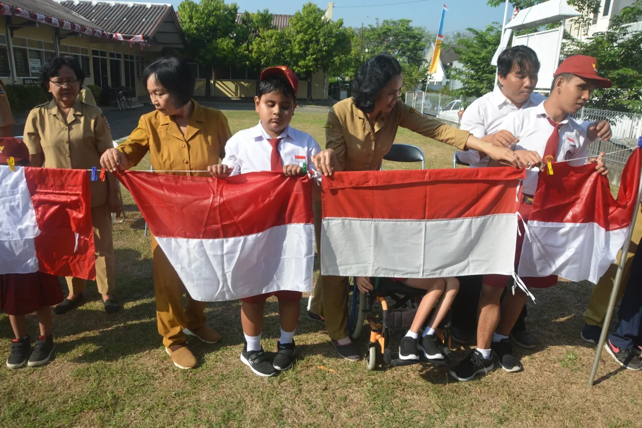 Momen Mengharukan Siswa...