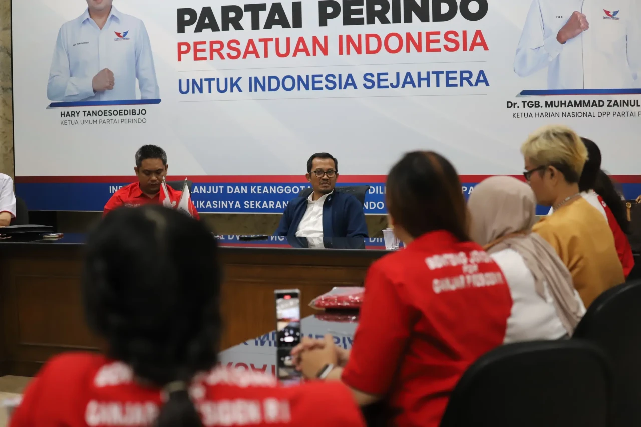 Partai Perindo dan Relawan...