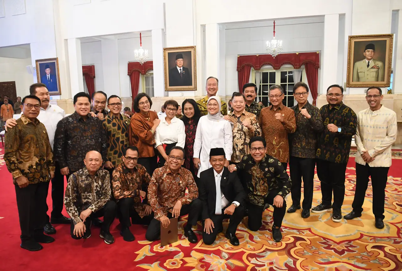Momen Hangat Para Menteri...