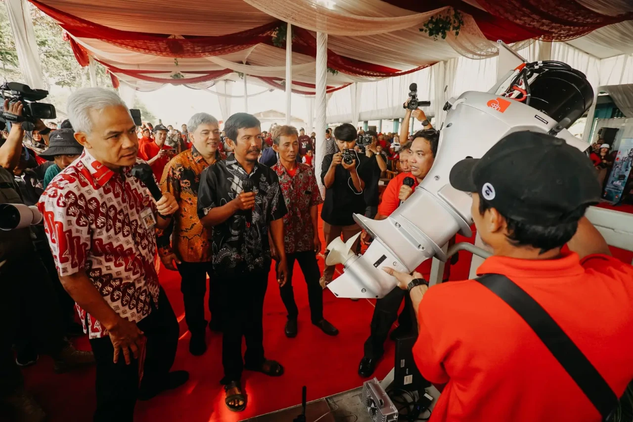 Bantu Nelayan Hemat...