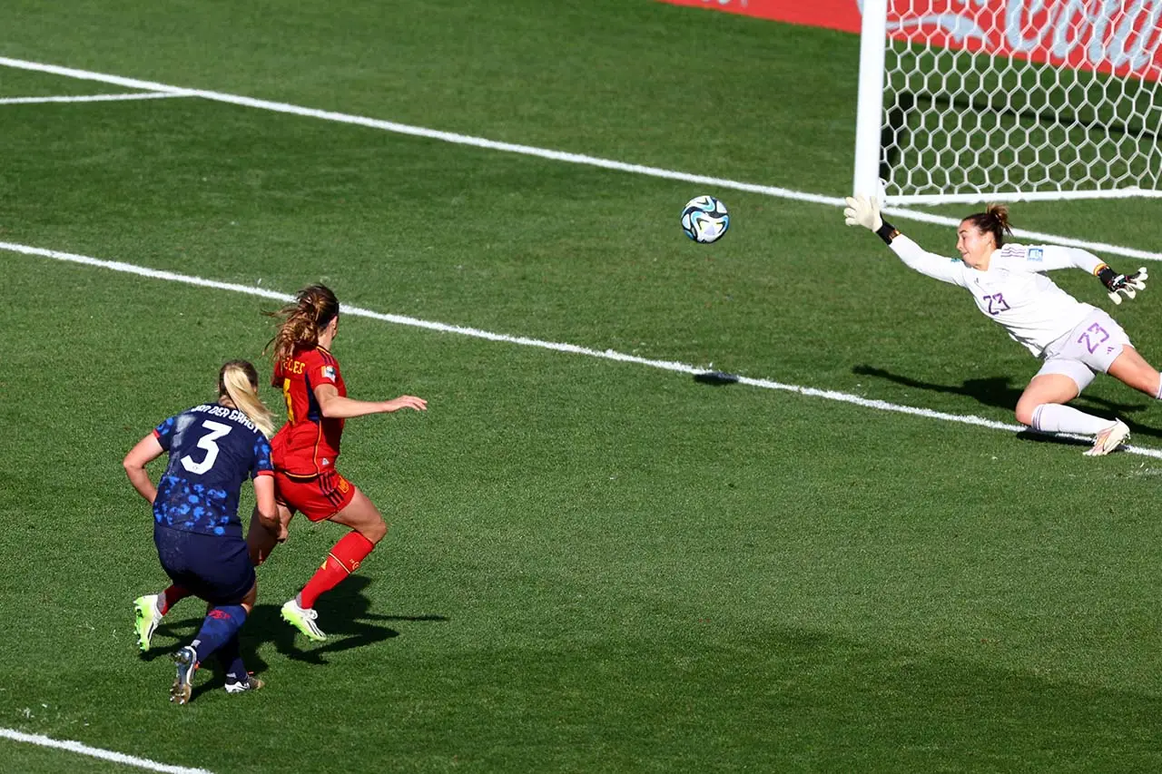 Spanyol Tembus Semifinal...