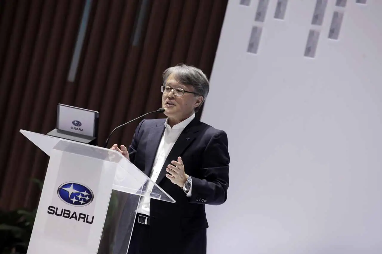 Subaru Outback Resmi...