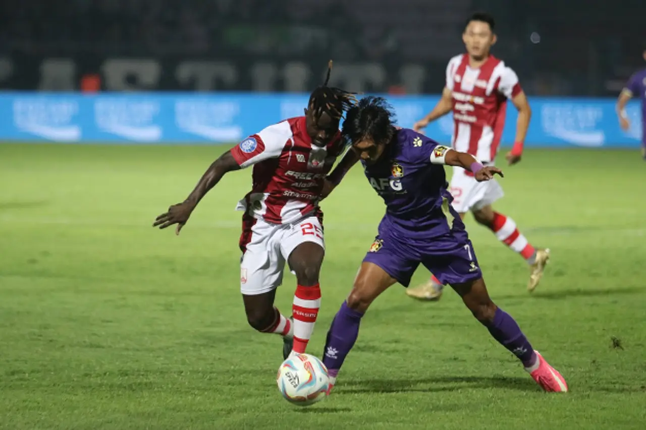 Persik Kediri Kalahkan...