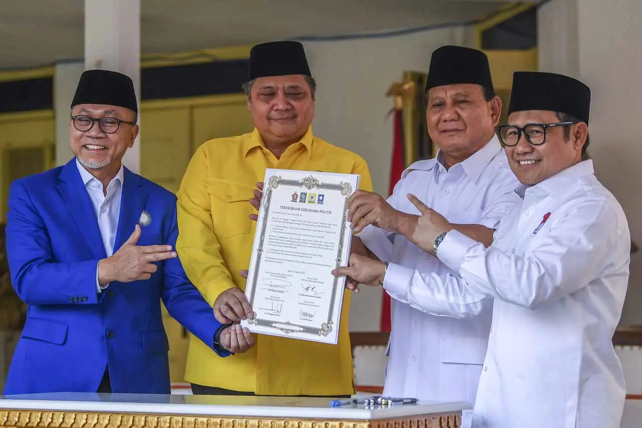 Golkar dan PAN resmi...