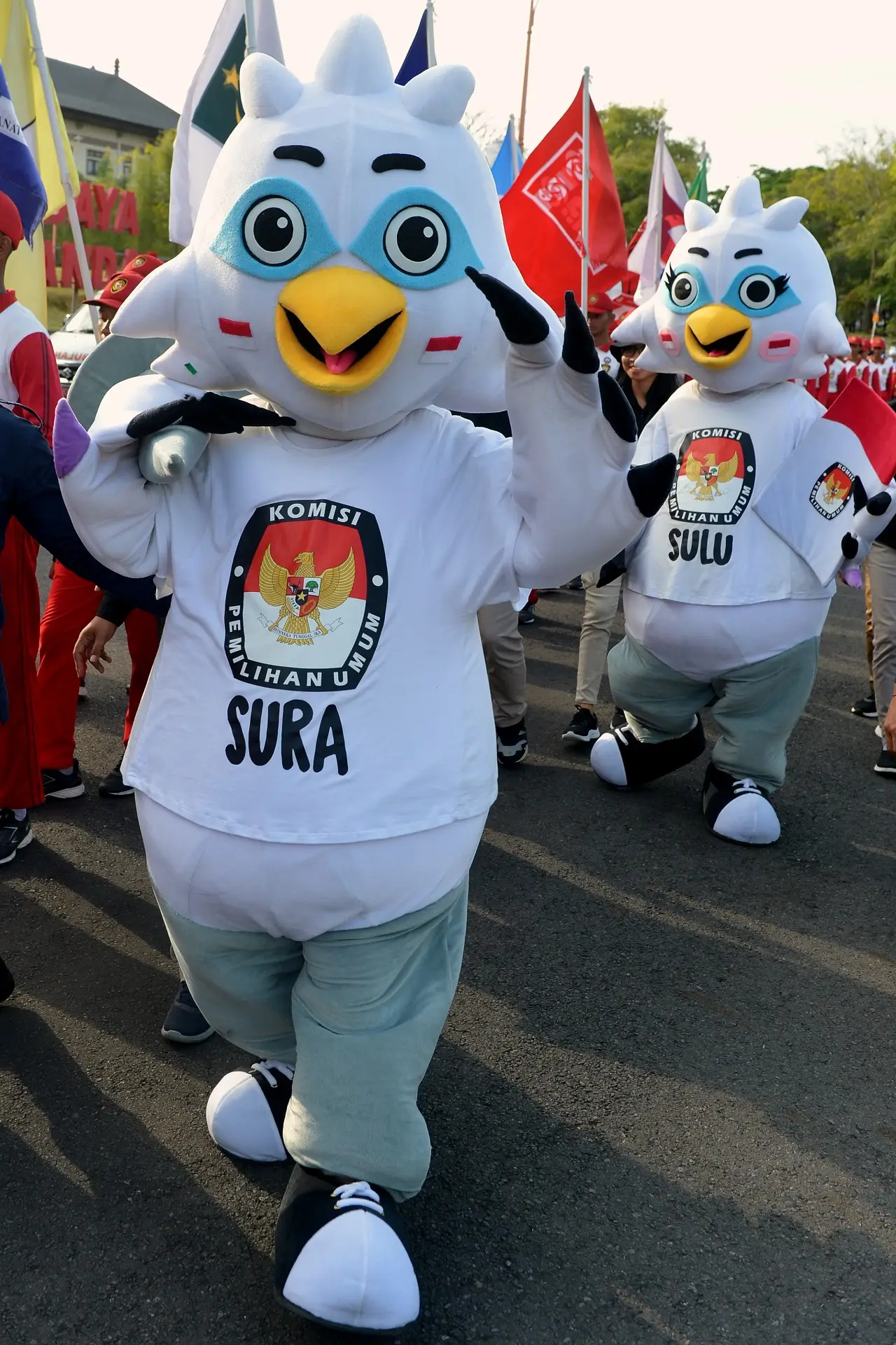 Sura dan Sulu Meriahkan...