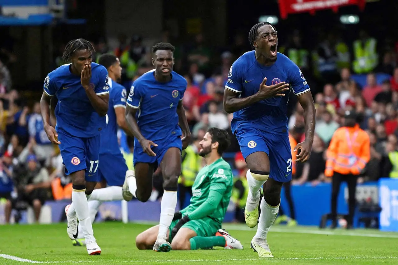 Chelsea Ditahan Liverpool...