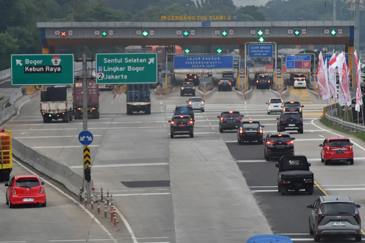 Rencana Kenaikan Tarif...