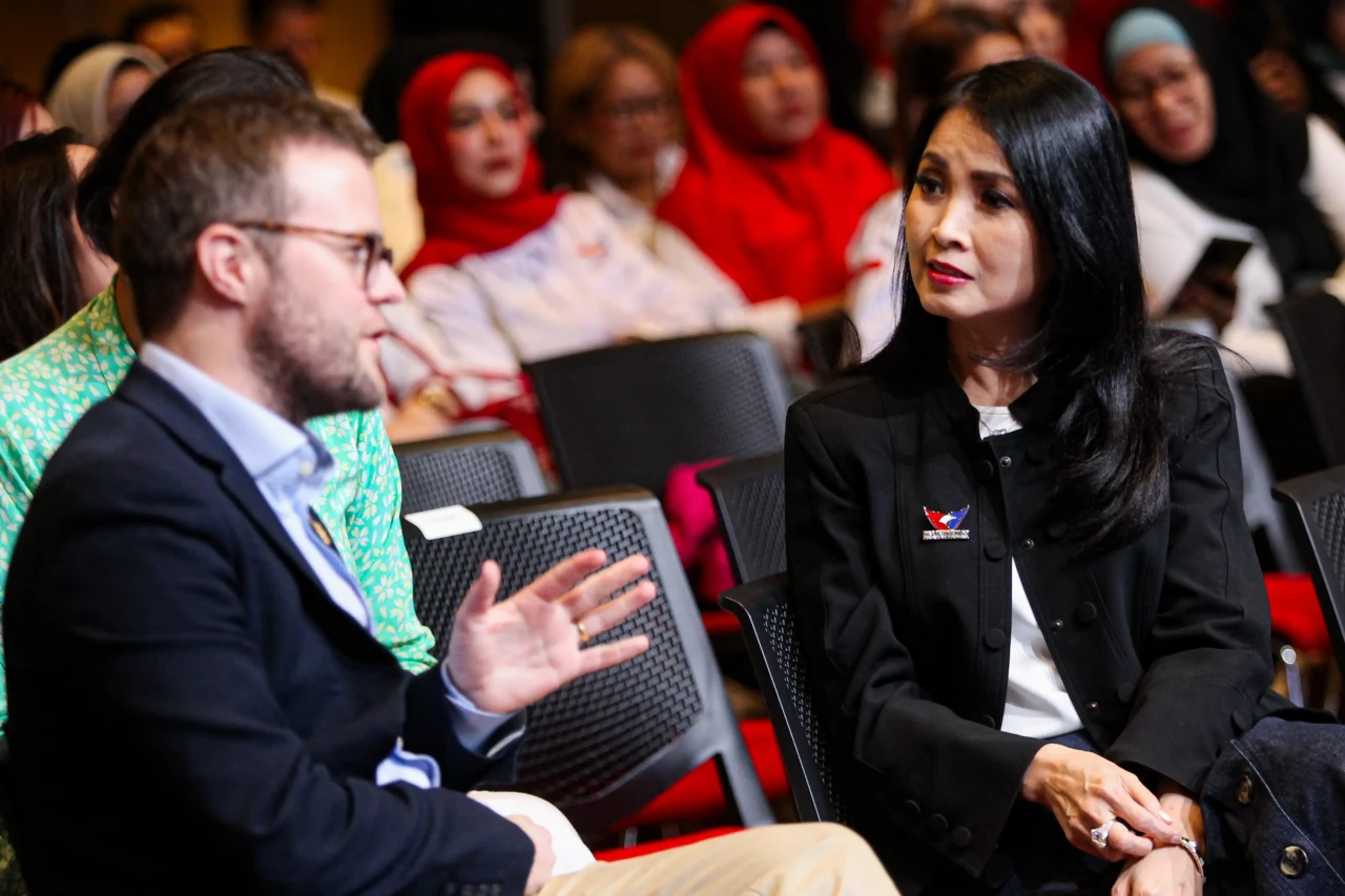 Seminar Kartini Perindo...