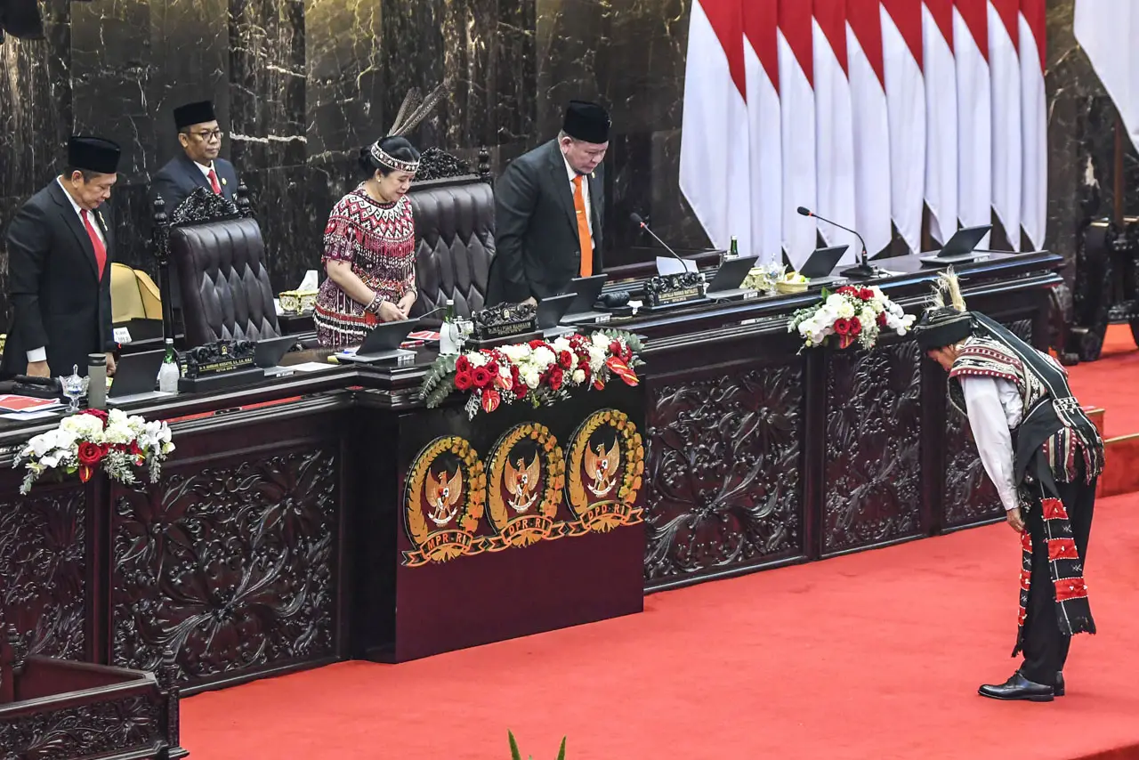 Presiden Sampaikan Pidato...