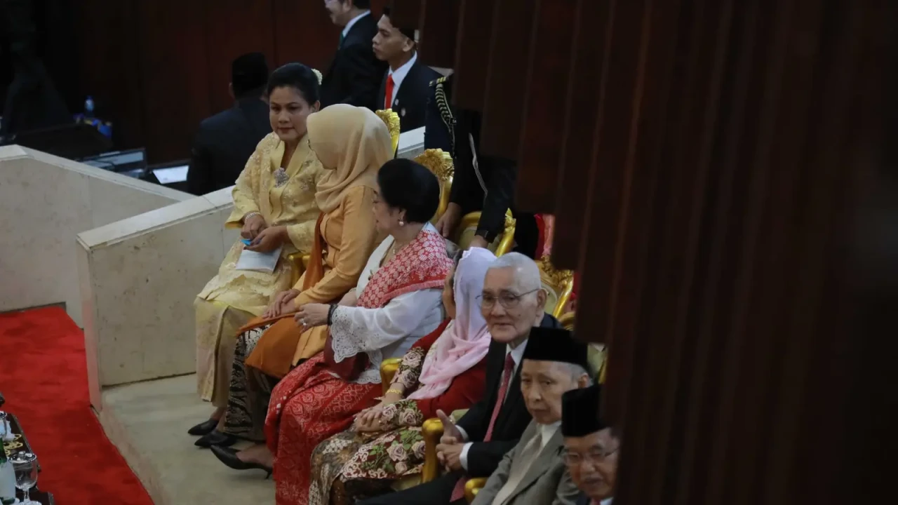 Begini Suasana Sidang...
