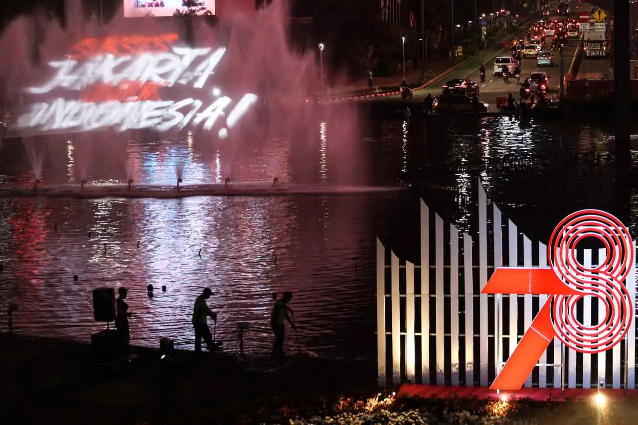 Video Mapping di Bundaran...