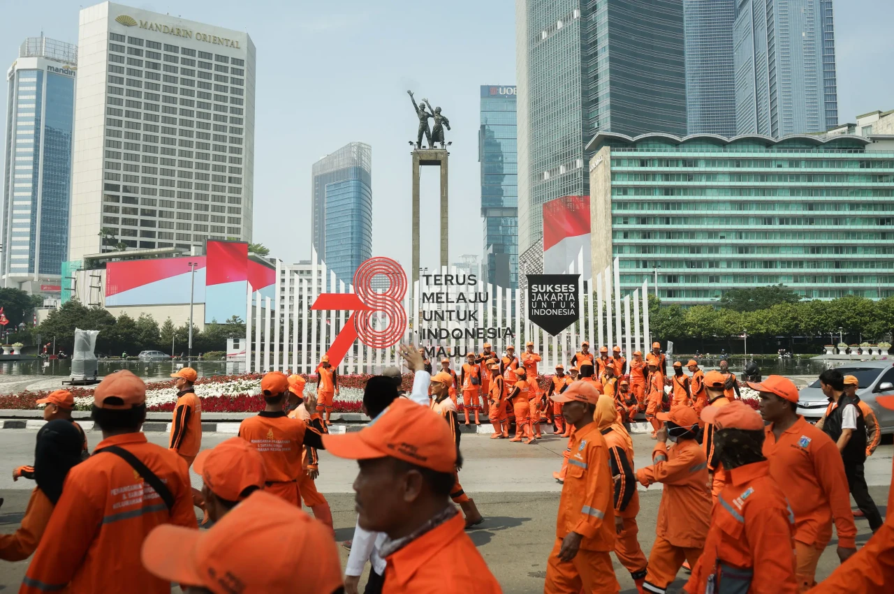 Pengendara Berhenti...