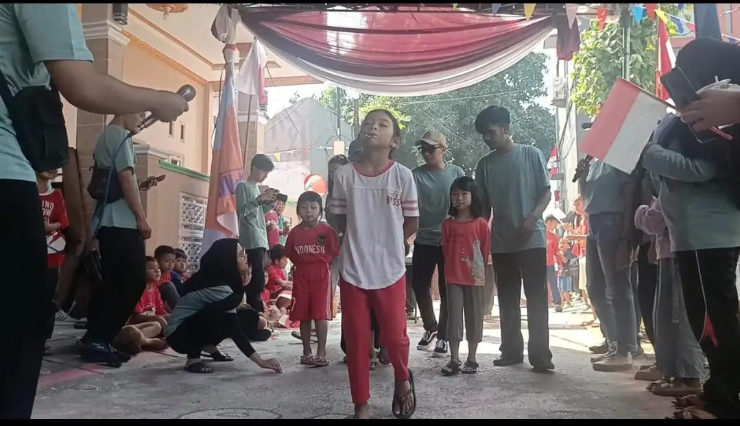 Semangat Warga Pengasinan...