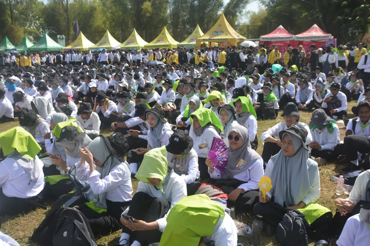 10.928 Mahasiswa Baru...